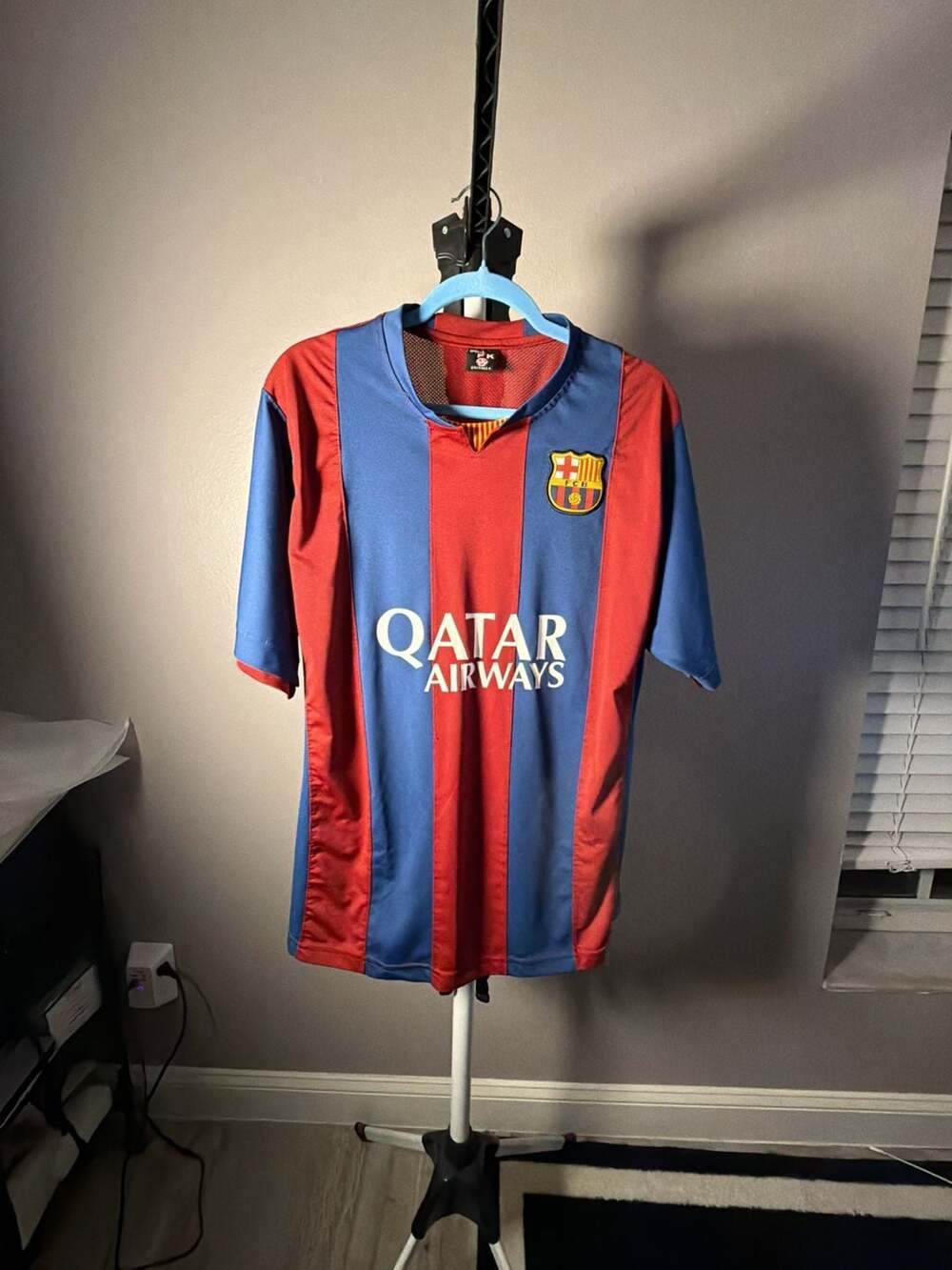 Sports FK Unitalla FC Barcelona 2014-15 Home Kit Size Red Blue Striped Jersey